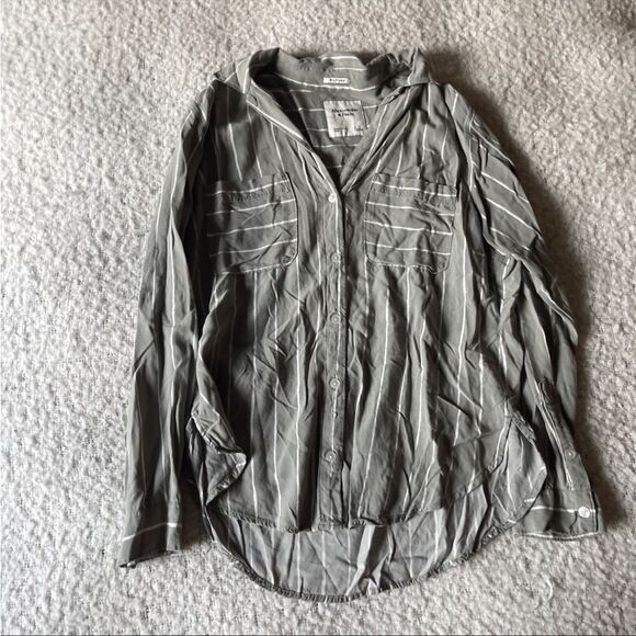 Abercrombie small button down striped - Picture 1 of 9